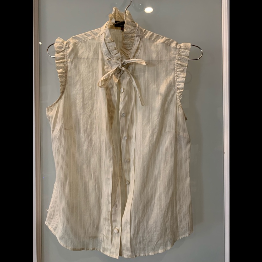 Escada blouse